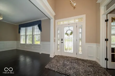 14640 Meadow Bend Drive Fishers IN 46037