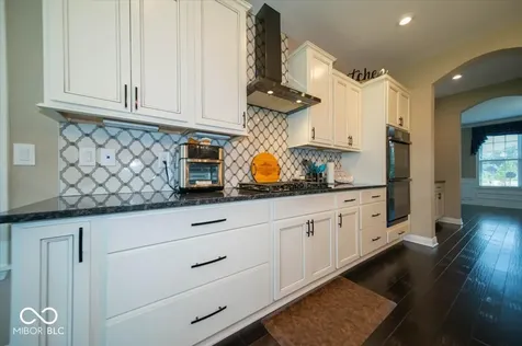 14640 Meadow Bend Drive Fishers IN 46037