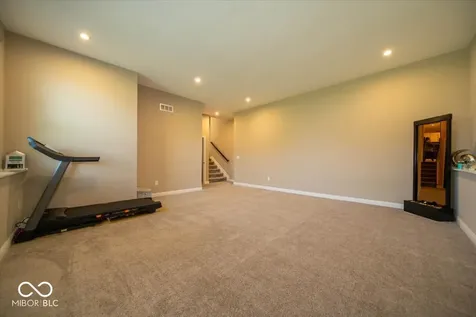 14640 Meadow Bend Drive Fishers IN 46037