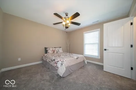 14640 Meadow Bend Drive Fishers IN 46037