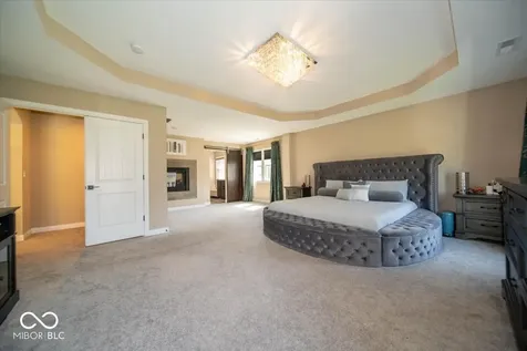 14640 Meadow Bend Drive Fishers IN 46037