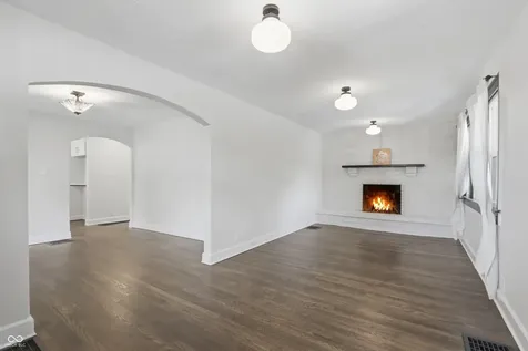 4102 E 11th Street Indianapolis IN 46201