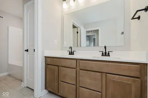 9685 Oleander Drive Fishers IN 46250