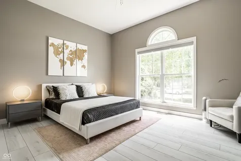 5960 Sandalwood Carmel IN 46033