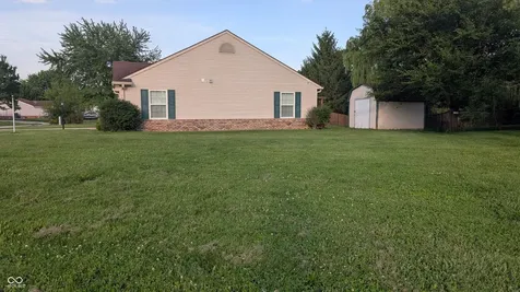 5065 Emmert Drive Indianapolis IN 46221