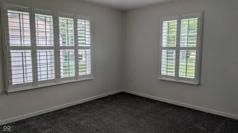 5065 Emmert Drive Indianapolis IN 46221
