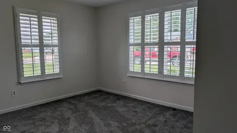 5065 Emmert Drive Indianapolis IN 46221