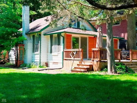 1526 E 75th Street Indianapolis IN 46240