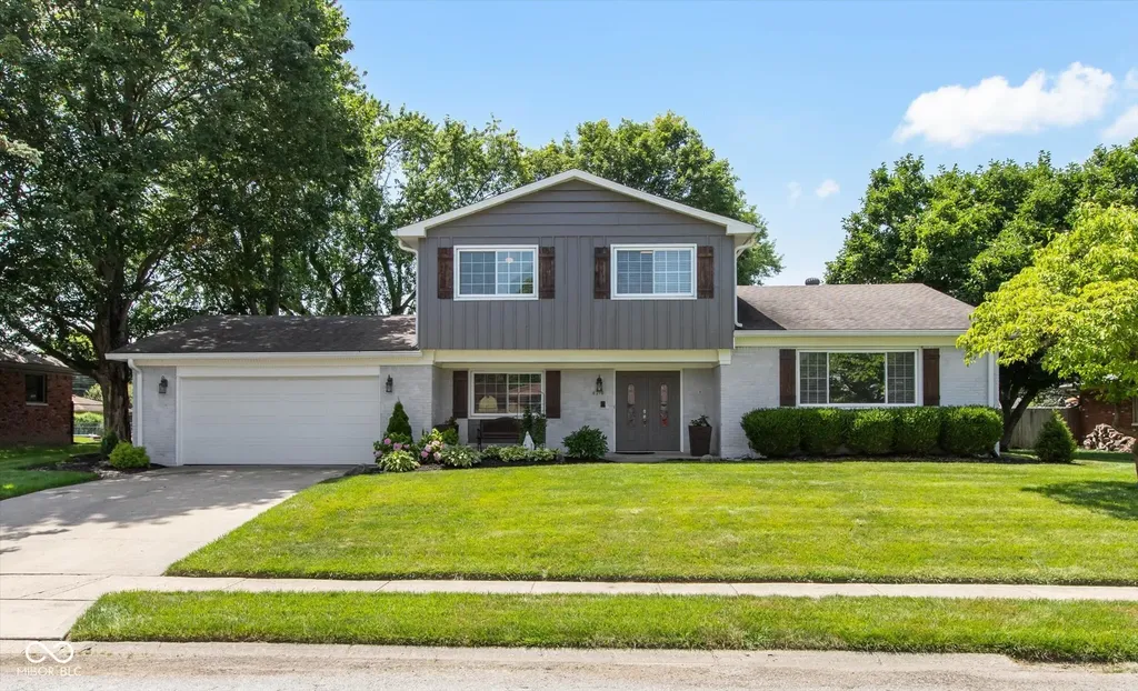 8210 Burn Court Indianapolis IN 46217