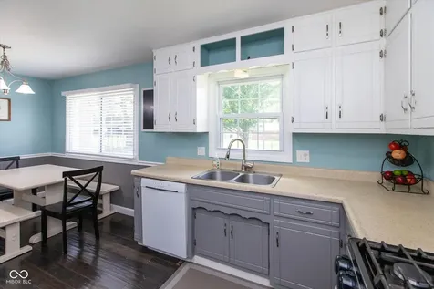 8210 Burn Court Indianapolis IN 46217