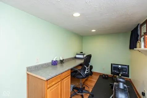8210 Burn Court Indianapolis IN 46217
