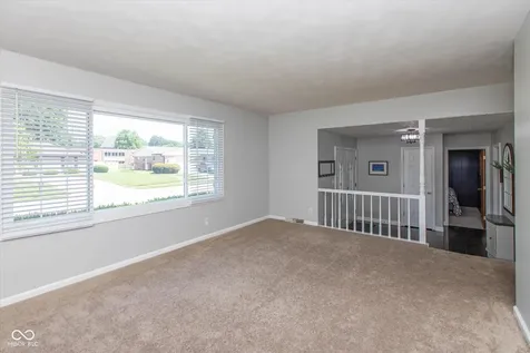 8210 Burn Court Indianapolis IN 46217
