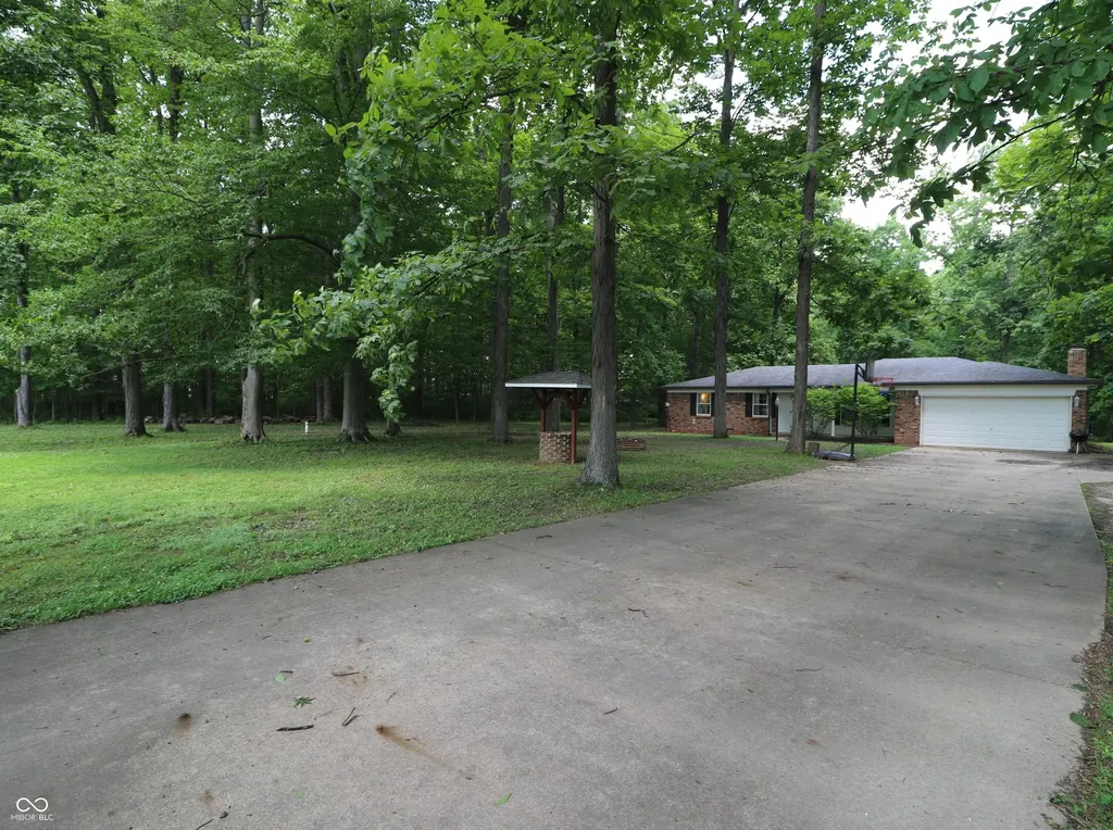 3020 W Offield Monument Road Crawfordsville IN 47933