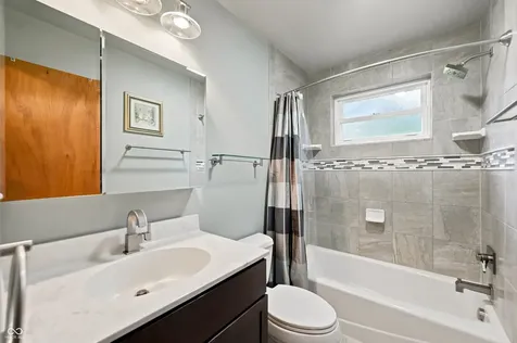 8027 E Troy Avenue Indianapolis IN 46239