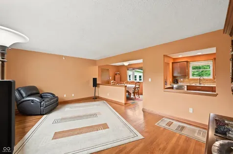 8027 E Troy Avenue Indianapolis IN 46239