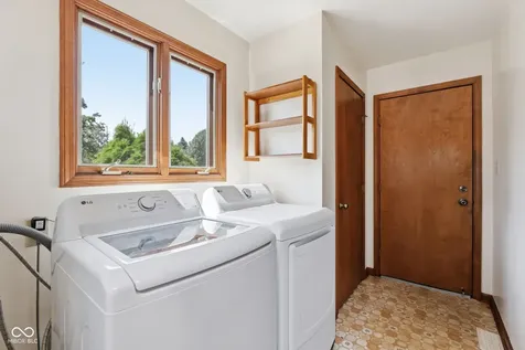 8051 Castle Cove Road Indianapolis IN 46256
