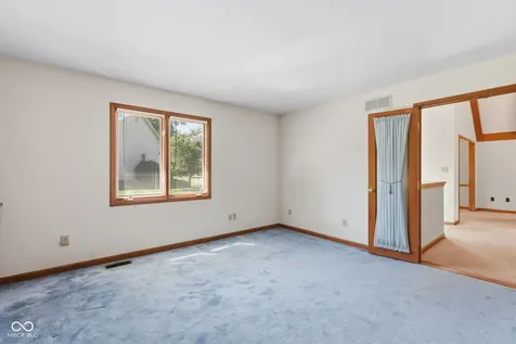 8051 Castle Cove Road Indianapolis IN 46256