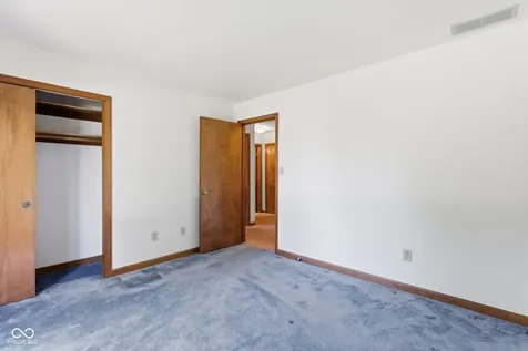 8051 Castle Cove Road Indianapolis IN 46256