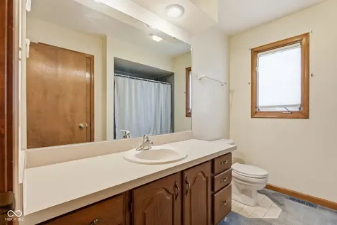 8051 Castle Cove Road Indianapolis IN 46256