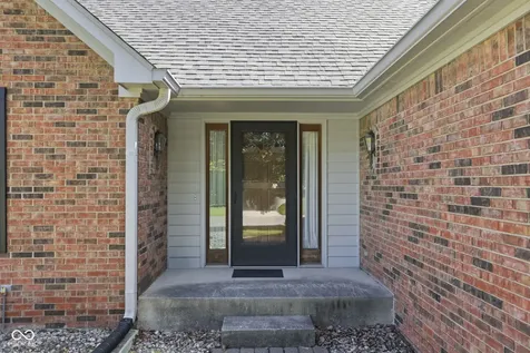 8051 Castle Cove Road Indianapolis IN 46256
