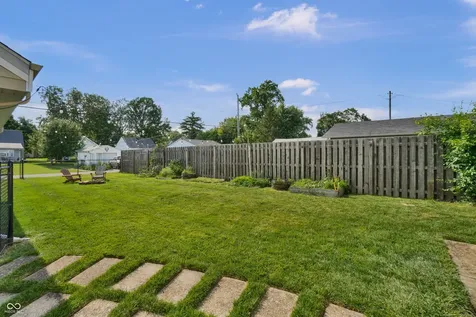 2222 Chestnut Street Columbus IN 47201