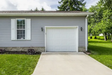 602 S Main Street Whitestown IN 46075