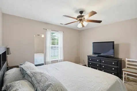 1960 Winfield Park Drive Greenfield IN 46140