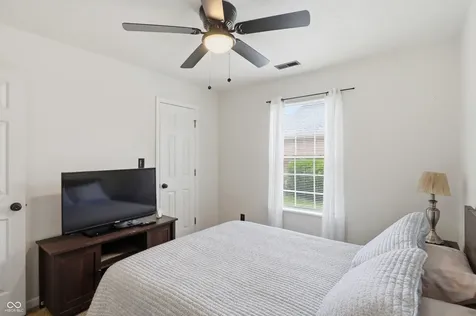 1960 Winfield Park Drive Greenfield IN 46140
