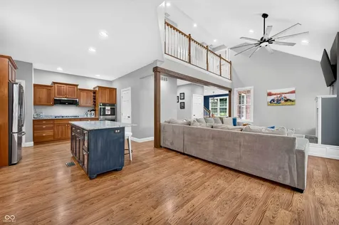 7830 Persimmon Lake Drive Seymour IN 47274