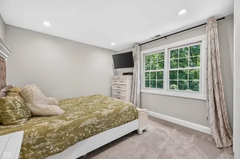 7830 Persimmon Lake Drive Seymour IN 47274