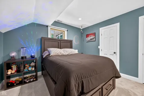 7830 Persimmon Lake Drive Seymour IN 47274