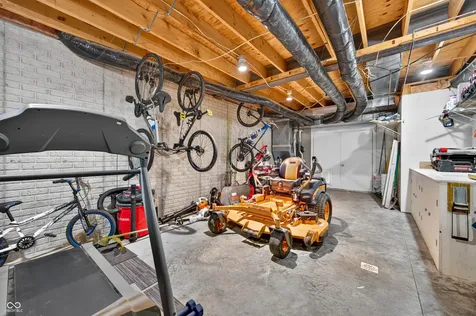 7830 Persimmon Lake Drive Seymour IN 47274