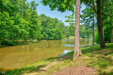 7830 Persimmon Lake Drive Seymour IN 47274