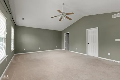 13 Somerset Circle Brownsburg IN 46112