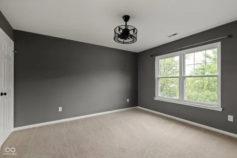 13 Somerset Circle Brownsburg IN 46112