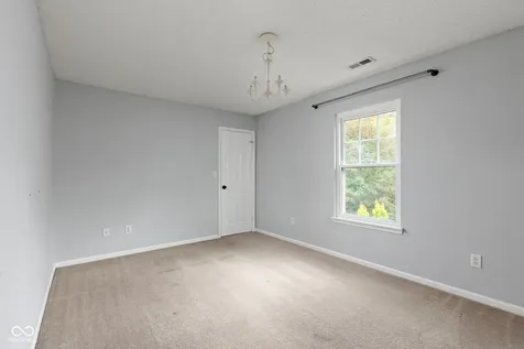 13 Somerset Circle Brownsburg IN 46112
