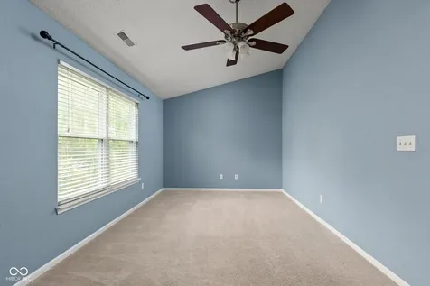 13 Somerset Circle Brownsburg IN 46112