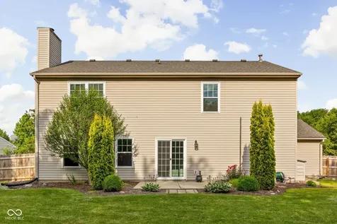 13 Somerset Circle Brownsburg IN 46112