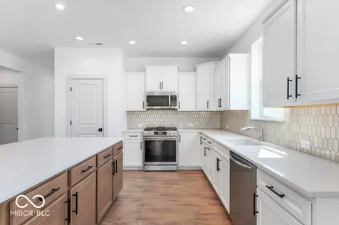 11923 Charles Eric Way Noblesville IN 46060