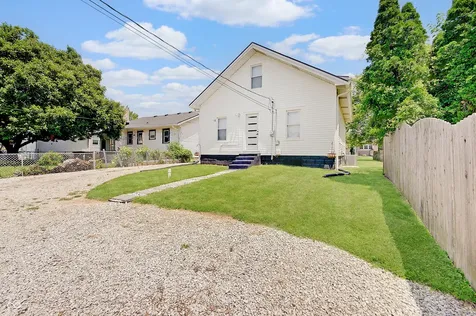 238 N 17th Avenue Beech Grove IN 46107