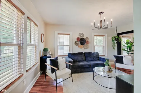 238 N 17th Avenue Beech Grove IN 46107