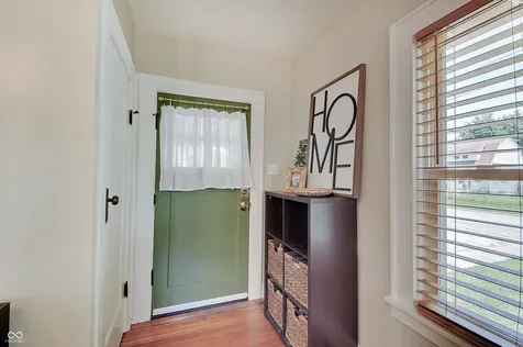 238 N 17th Avenue Beech Grove IN 46107