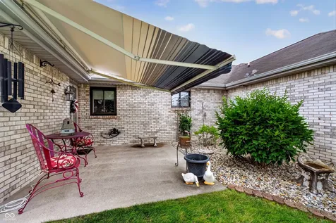 175 Warwick Way Pendleton IN 46064