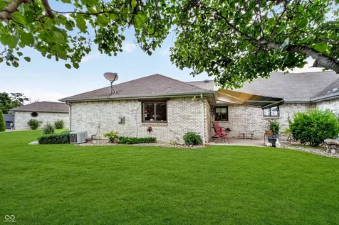 175 Warwick Way Pendleton IN 46064