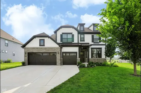 5341 Peachtree Road Zionsville IN 46077