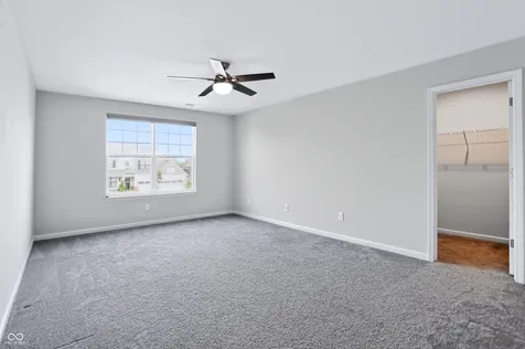 5341 Peachtree Road Zionsville IN 46077