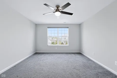 5341 Peachtree Road Zionsville IN 46077