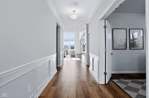 5341 Peachtree Road Zionsville IN 46077