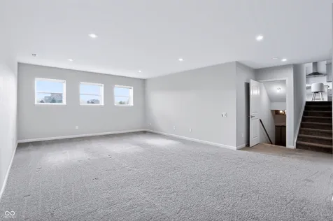 5341 Peachtree Road Zionsville IN 46077