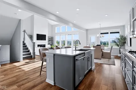 5341 Peachtree Road Zionsville IN 46077